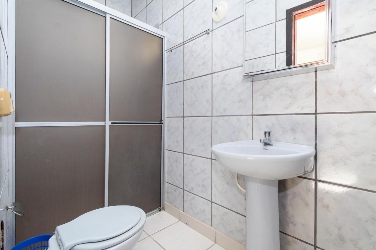 Residencial Ipe Amarelo Appartamento Bombinhas Esterno foto