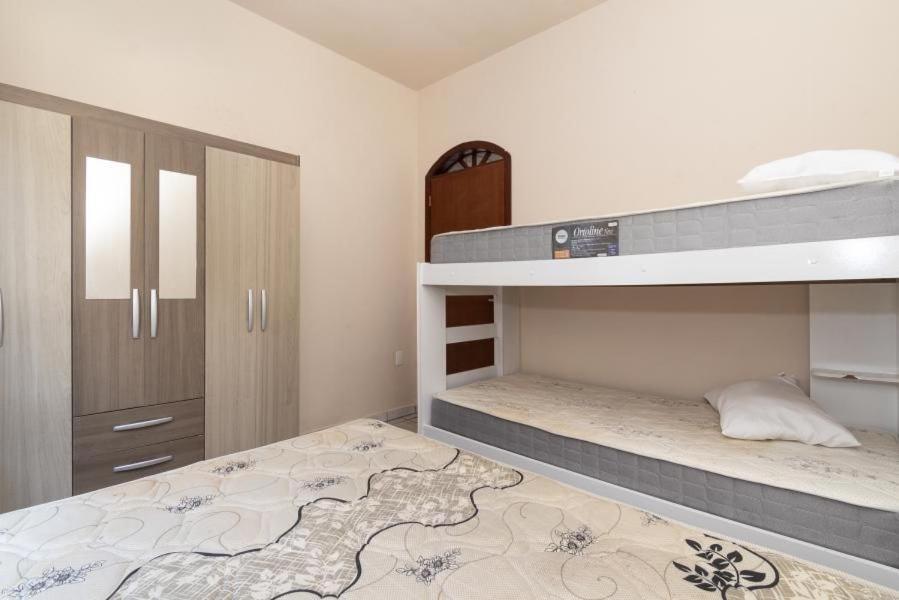 Residencial Ipe Amarelo Appartamento Bombinhas Esterno foto