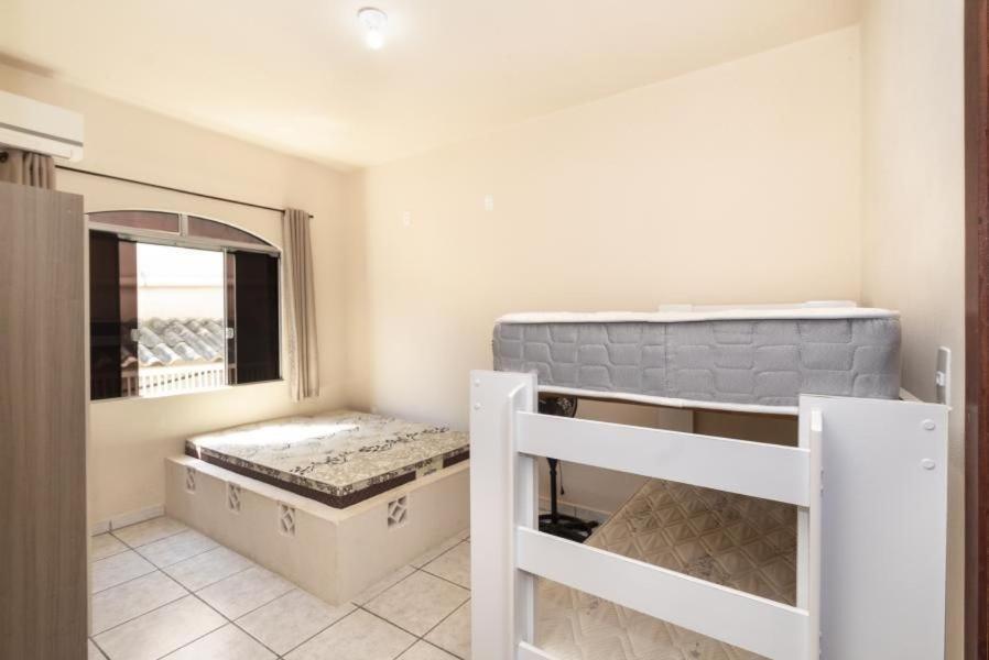 Residencial Ipe Amarelo Appartamento Bombinhas Esterno foto
