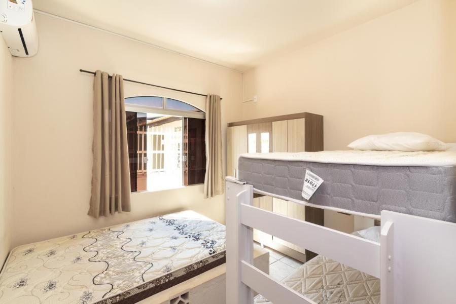 Residencial Ipe Amarelo Appartamento Bombinhas Esterno foto