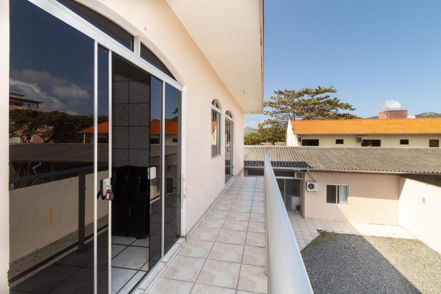 Residencial Ipe Amarelo Appartamento Bombinhas Esterno foto