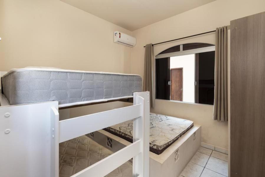 Residencial Ipe Amarelo Appartamento Bombinhas Esterno foto
