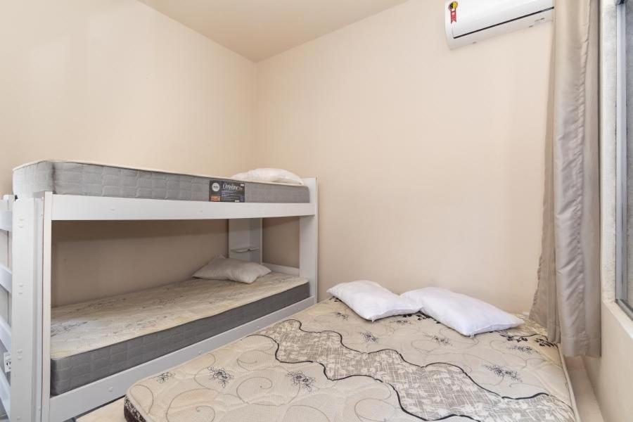 Residencial Ipe Amarelo Appartamento Bombinhas Esterno foto