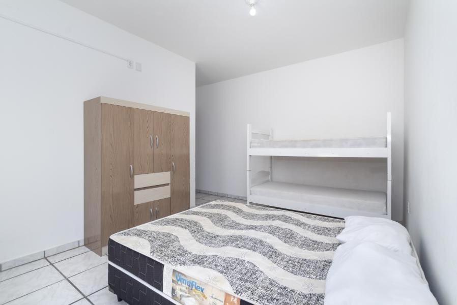 Residencial Ipe Amarelo Appartamento Bombinhas Esterno foto